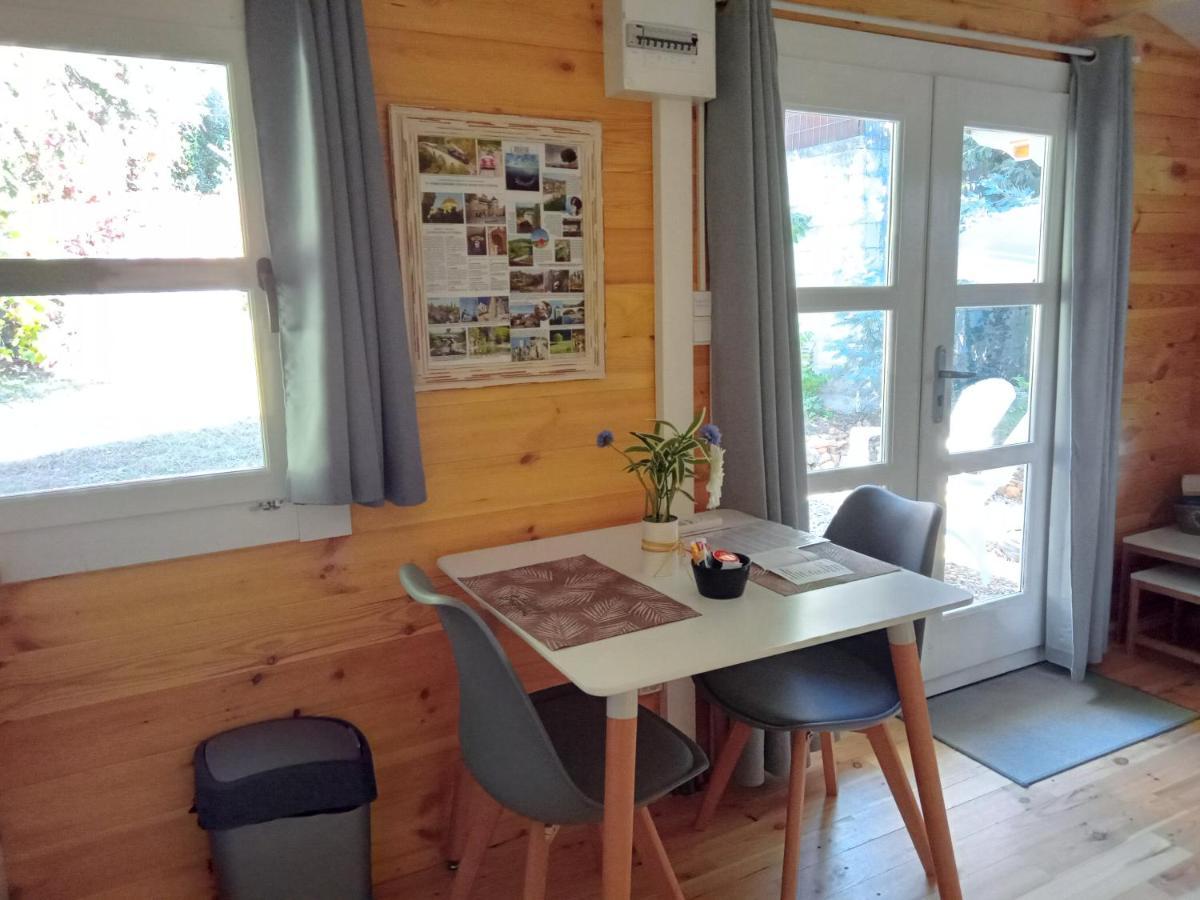Chalet "Le Petit Olivier" Gites Appart 'Hotel L'Echappee Belle D'Aubenas Logement 2 Sur 3 Ngoại thất bức ảnh